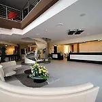 Mediterraneo Palace 4*