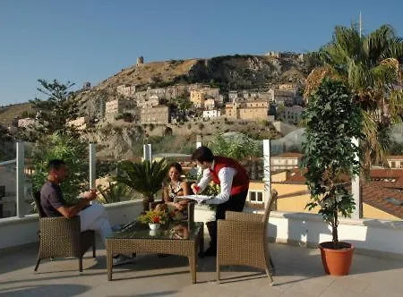 Mediterraneo Palace 4* אמנטיאה