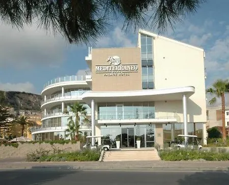 מלון Mediterraneo Palace אמנטיאה