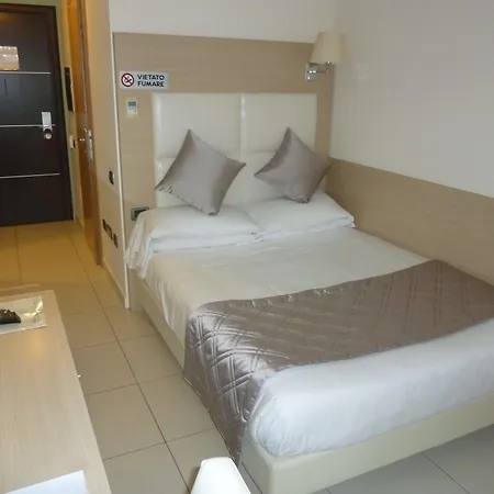 Mediterraneo Palace Szálloda Amantea