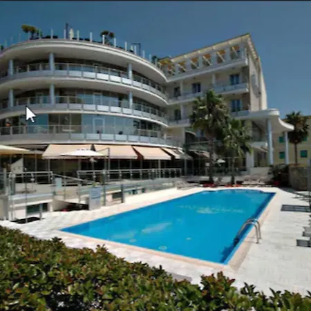 Mediterraneo Palace 4*