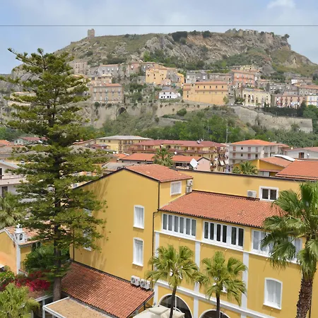 Mediterraneo Palace