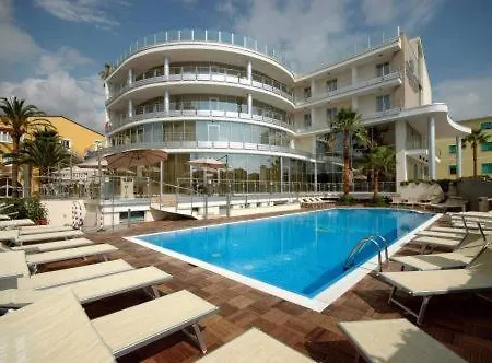 Szálloda Mediterraneo Palace Amantea