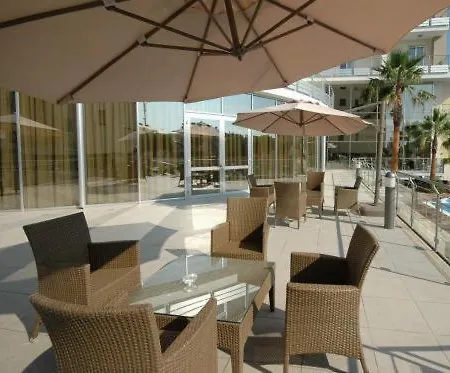 Mediterraneo Palace 4* אמנטיאה