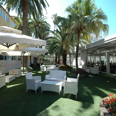 Mediterraneo Palace 4* אמנטיאה