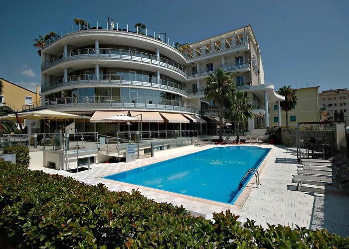 Mediterraneo Palace 4* Amantea